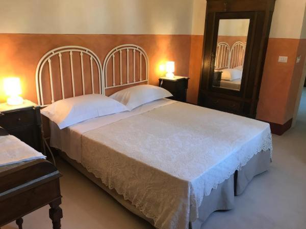 Tenuta Castelle Кутрофьяно Экстерьер фото